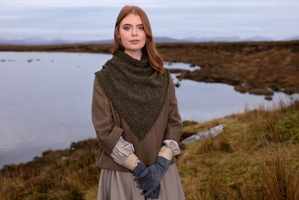 Cluaran patterncard kit design by Alice Starmore in Hebridean 2 Ply yarn