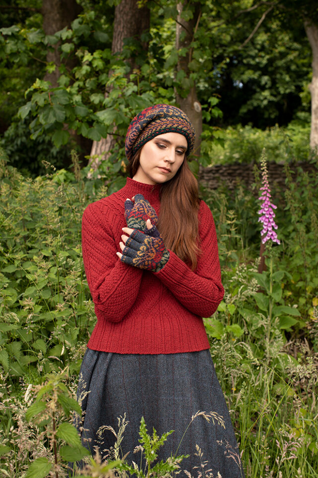 Staran and Jacobite Rose Hat Set patterncard kit designs by Alice Starmore in Hebridean 3 Ply yarn