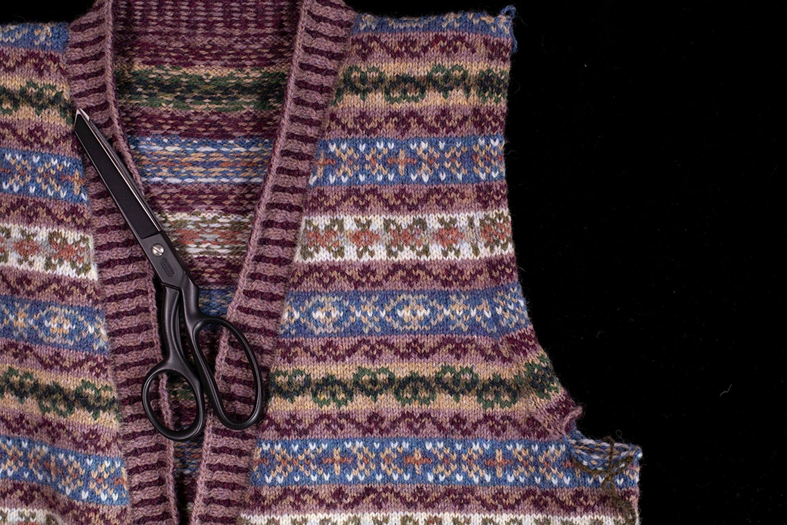 Peigi Vest patterncard kit design by Alice Starmore in Hebridean 2 Ply yarn
