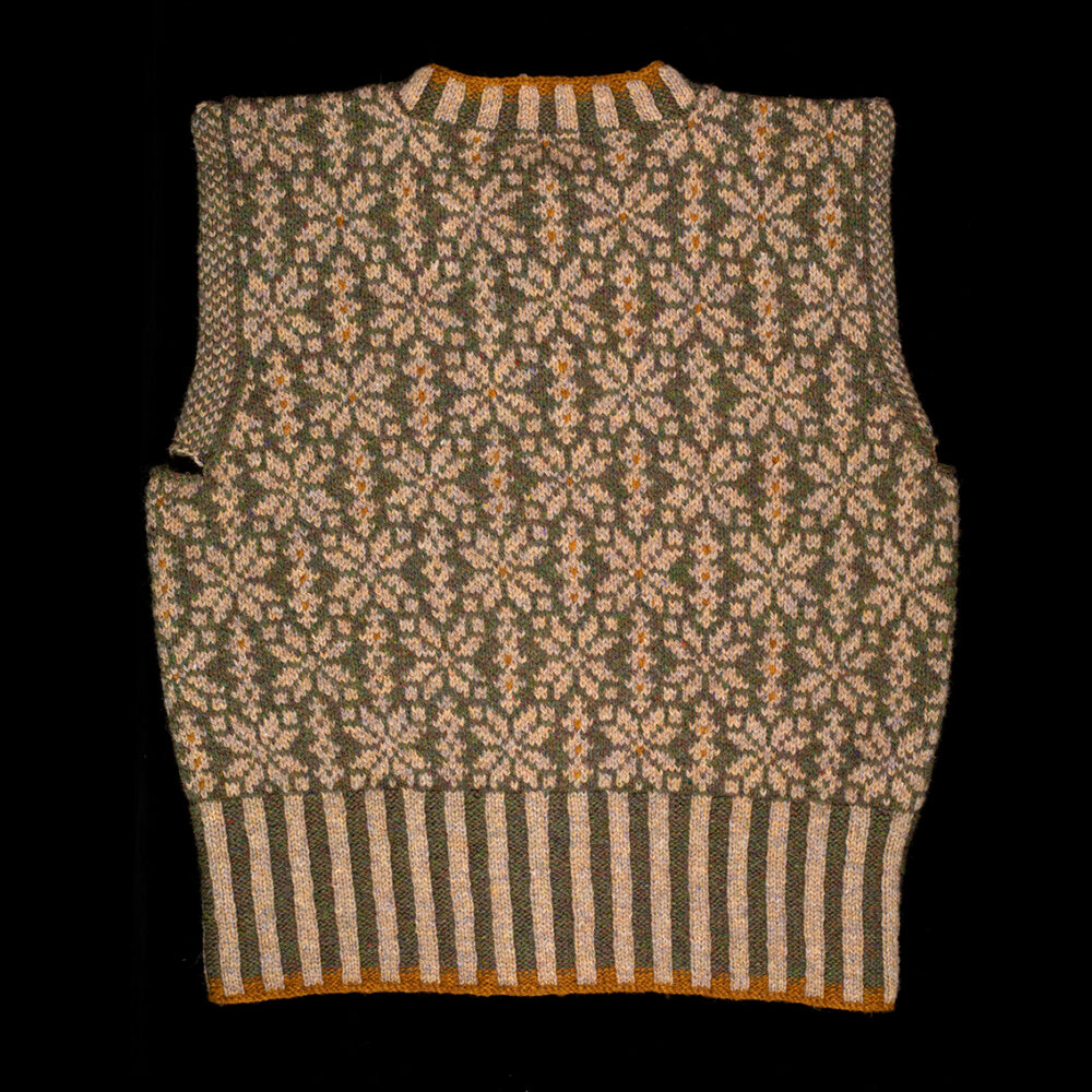 Polaris patterncard kit design by Alice Starmore in Hebridean 2 Ply yarn