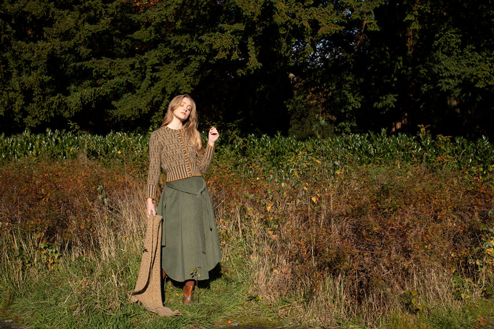 Polaris patterncard kit design by Alice & Jade Starmore in Hebridean 2 Ply yarn