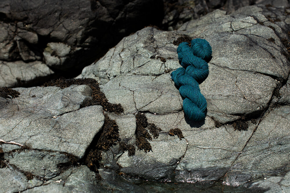 Alice Starmore Hebridean 2 Ply pure new British wool hand knitting Yarn in Lapwing colour