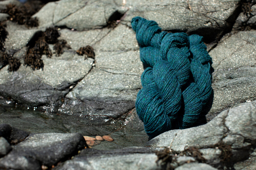 Alice Starmore Hebridean 2 Ply pure new British wool hand knitting Yarn in Lapwing colour