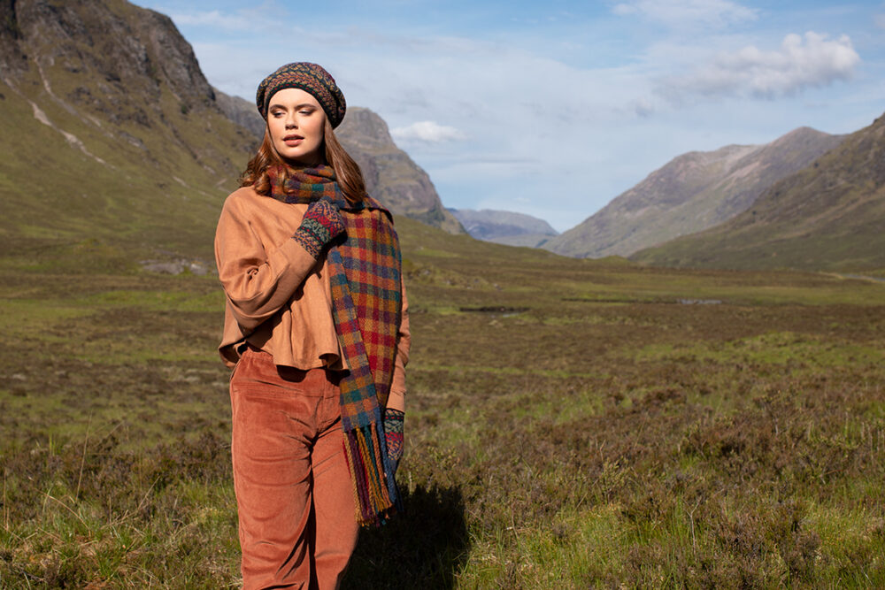 Red Jacobite Rose patterncard kit design by Alice Starmore in Hebridean 2 Ply yarn