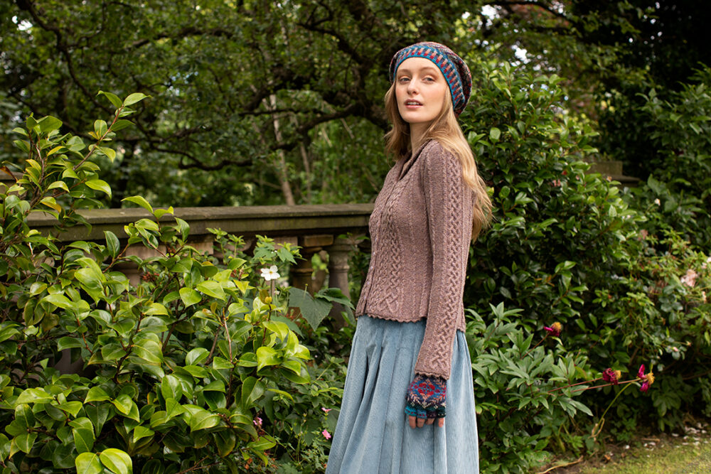 Eala Bhan hand knitwear design from the book Aran Knitting by Alice Starmore