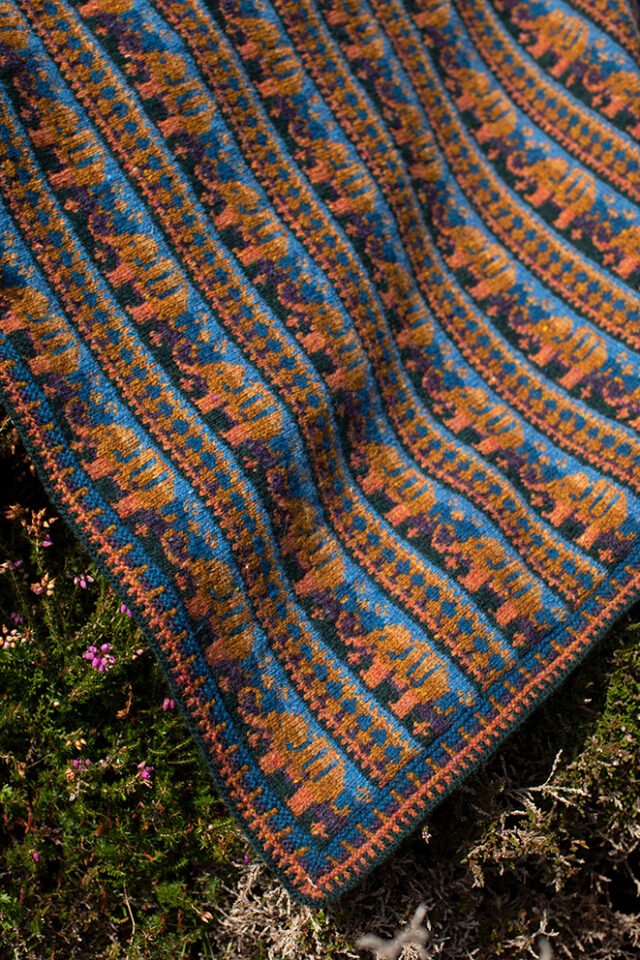 Elephants blanket hand knitwear design by Alice Starmore from the book The Children's Collection