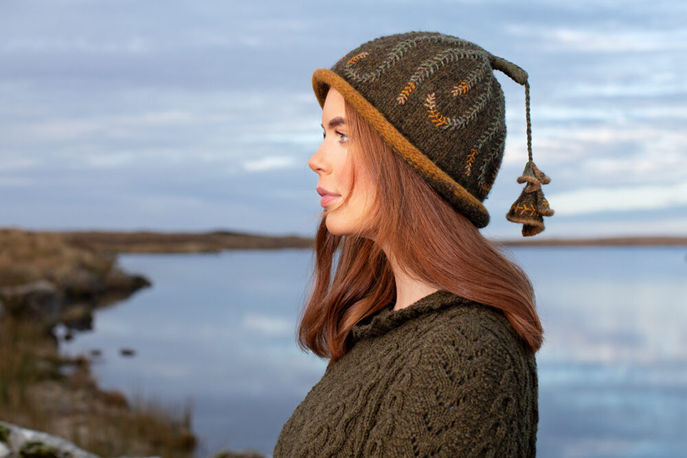 Alice Starmore at Virtual Yarns Creative Course No.1 - Knitting, Felting & Embroidery