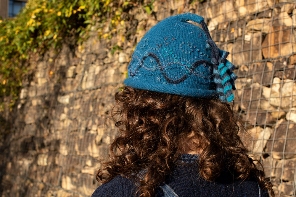 Alice Starmore at Virtual Yarns Creative Course No.1 - Knitting, Felting & Embroidery