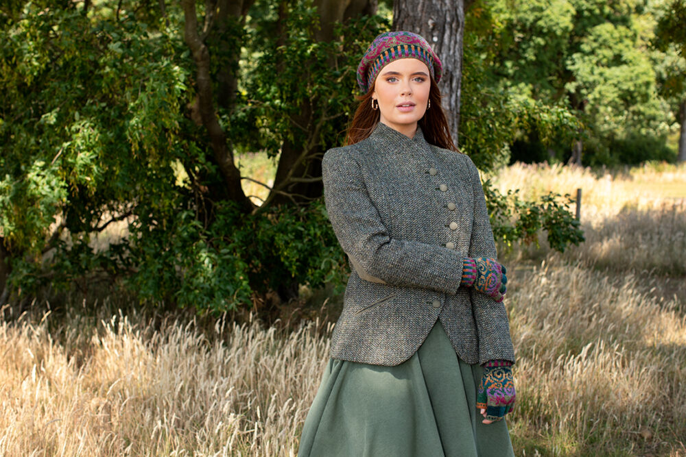 Firebirds Hat Set patterncard kit design by Jade Starmore in Hebridean 2 Ply yarn