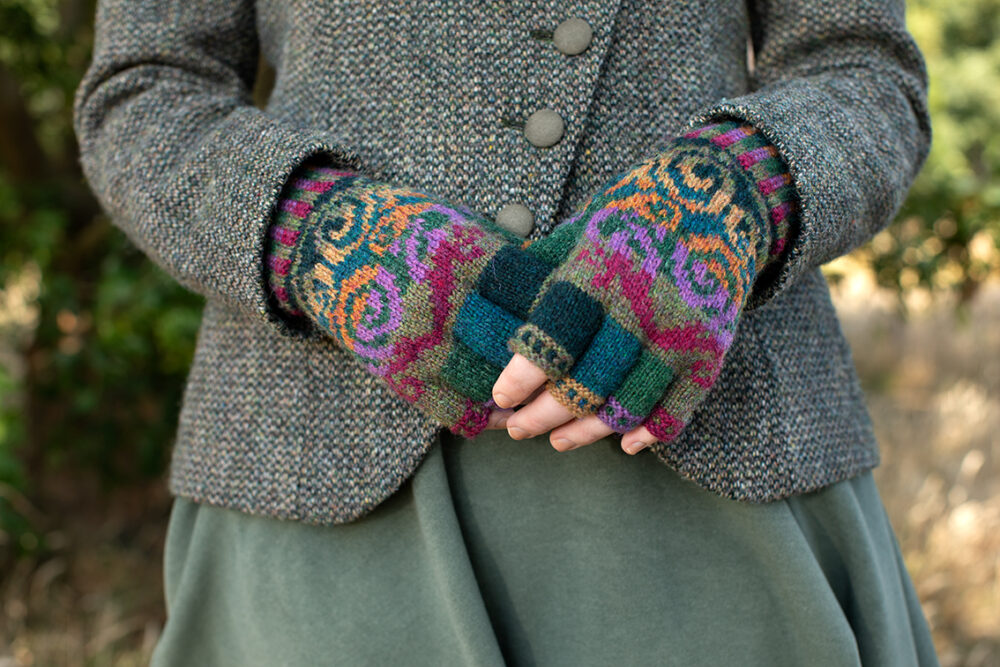 Firebirds Hat Set patterncard kit design by Jade Starmore in Hebridean 2 Ply yarn