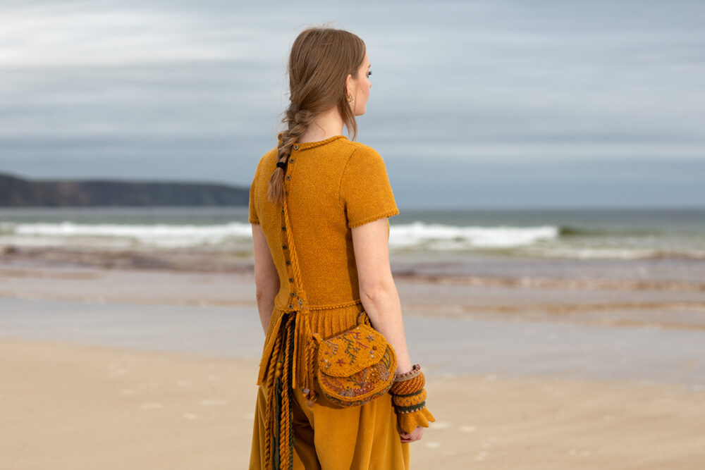 The Queen of the Waves Hand Knitwear Design Collection by Alice Starmore
