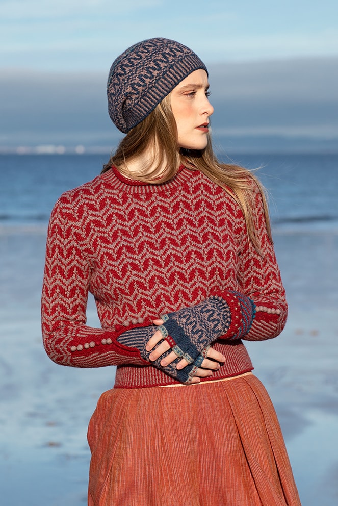 The Queen of the Waves Hand Knitwear Design Collection by Alice Starmore