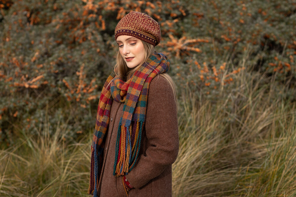 Alice Starmore Scottish Hand Knitwear Yarns and Designs