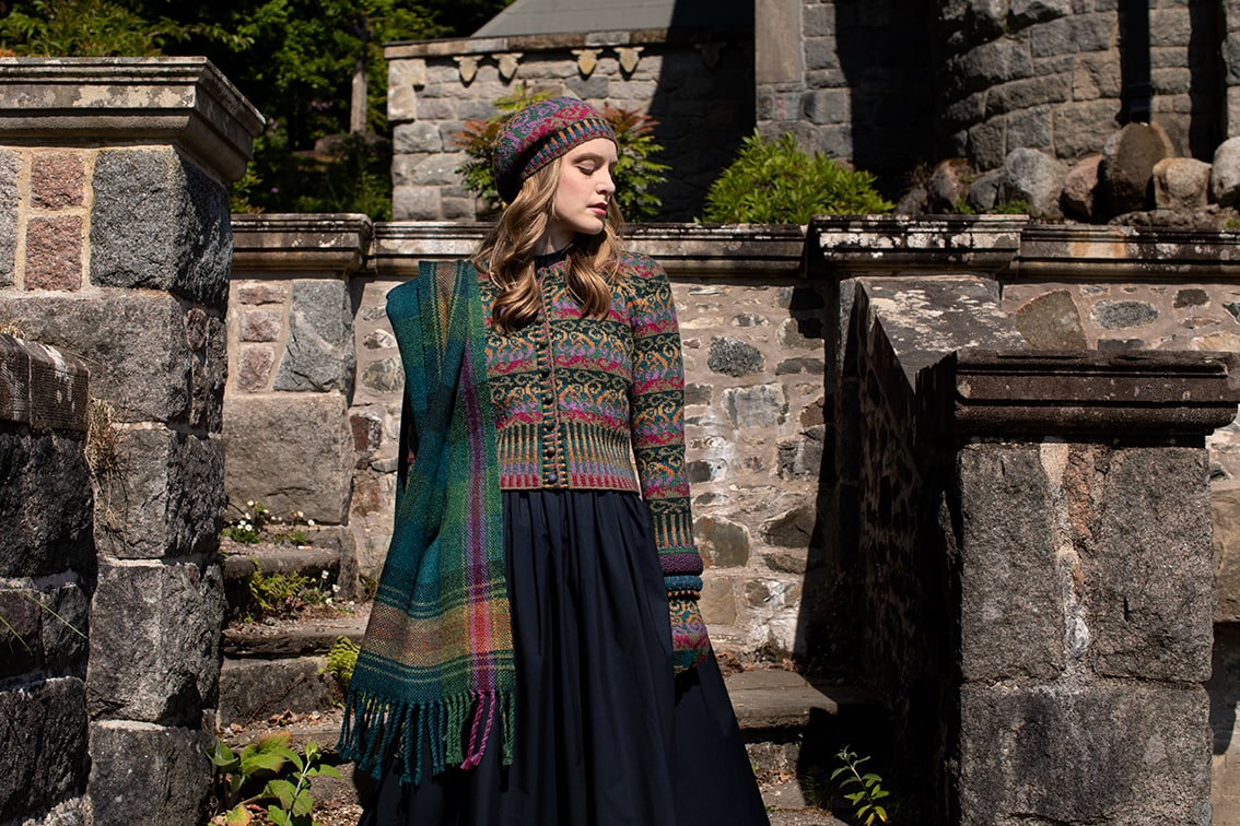 Alice Starmore Scottish Hand Knitwear Yarns and Designs