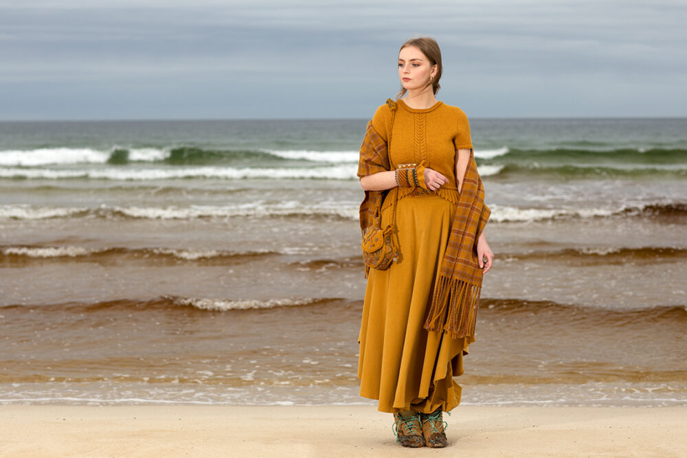 The Queen of the Waves Hand Knitwear Design Collection by Alice Starmore