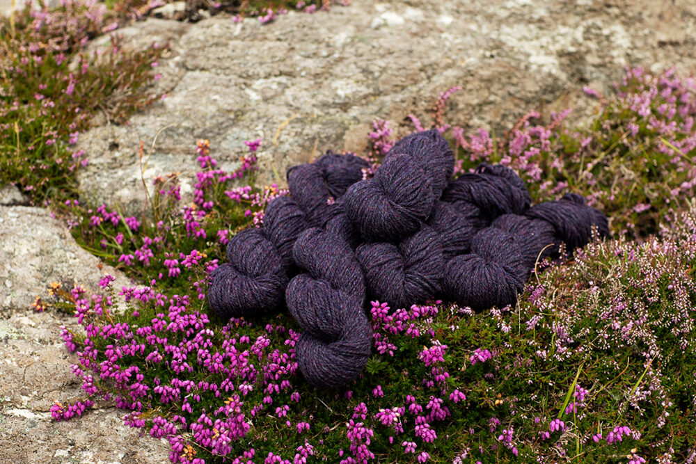 Alice Starmore 2 Ply Hebridean hand knitting yarn in Limpet