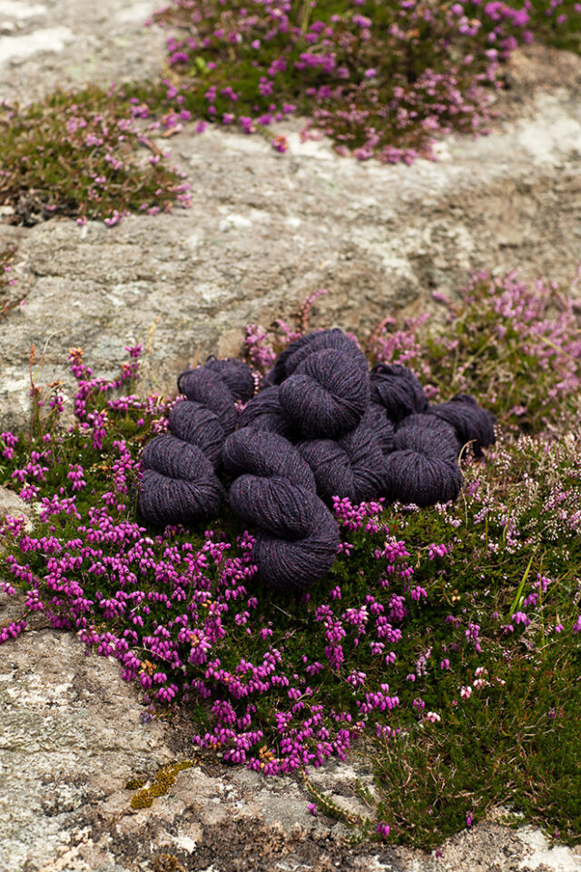 Alice Starmore 2 Ply Hebridean hand knitting yarn in Limpet