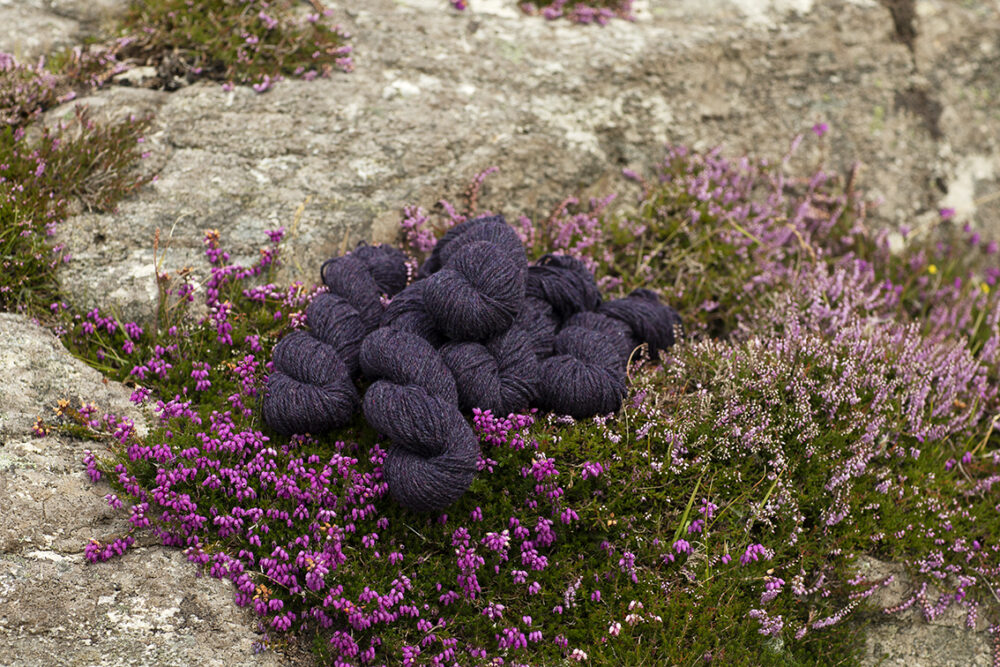 Alice Starmore 2 Ply Hebridean hand knitting yarn in Limpet