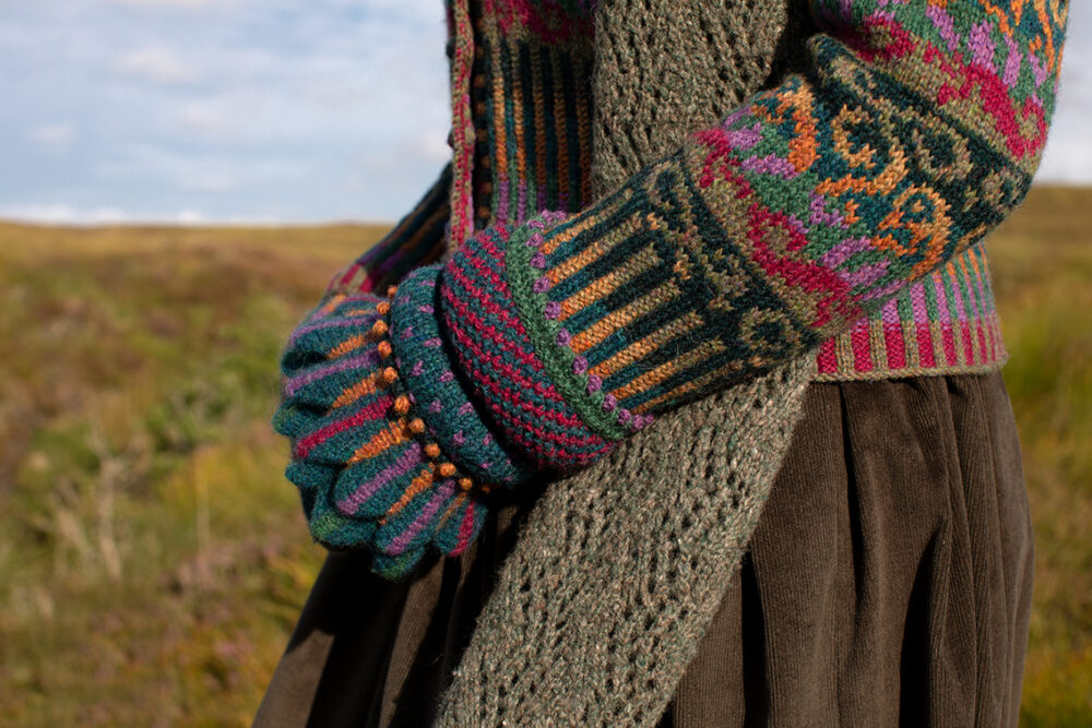 Creative Course 2 - Dún Cuff design from the Queen of the Waves collection by Alice Starmore