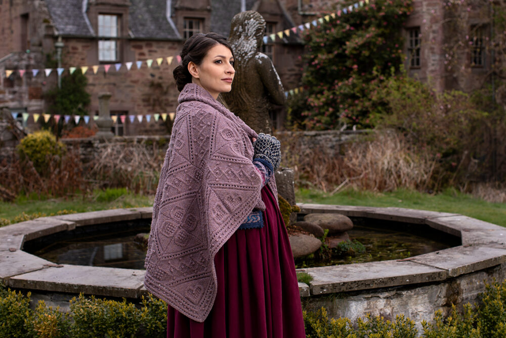 Infinite Cable Online Class Design by Alice Starmore in Driftwood Hebridean 3 Ply