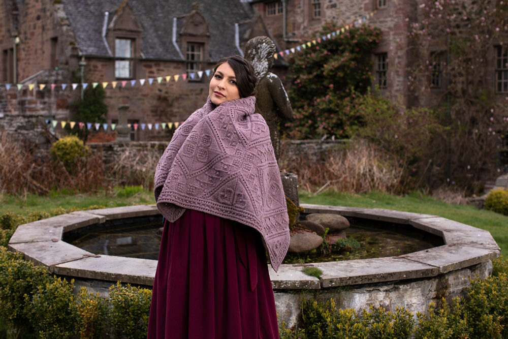 Infinite Cable Online Class Design by Alice Starmore in Driftwood Hebridean 3 Ply