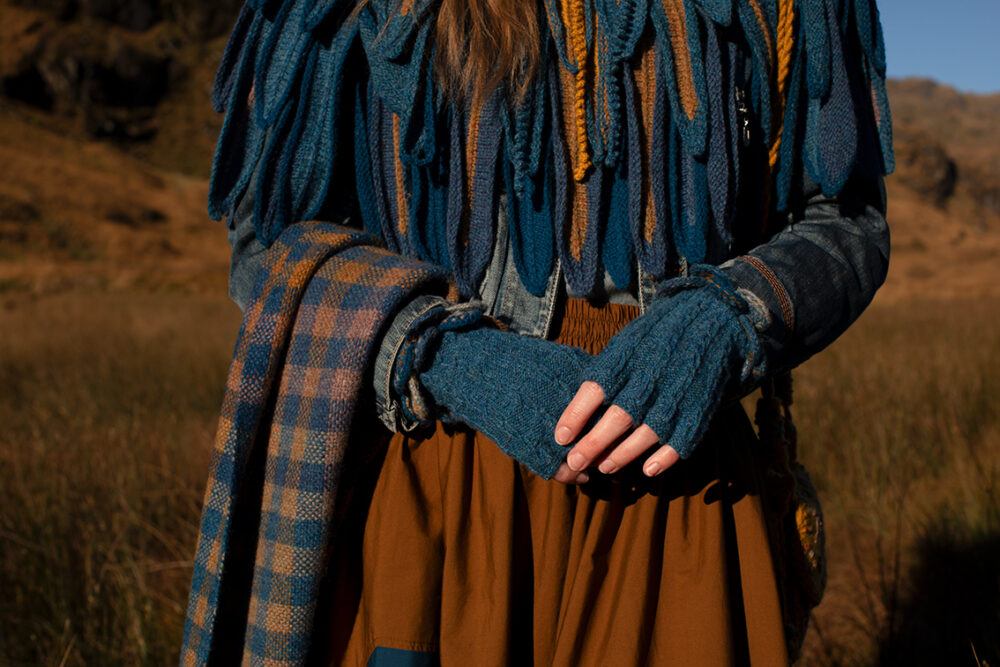The Raven Capelet patterncard kit design by Alice Starmore from the House of Feathers collection.