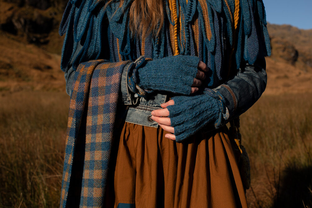 The Raven Capelet patterncard kit design by Alice Starmore from the House of Feathers collection.