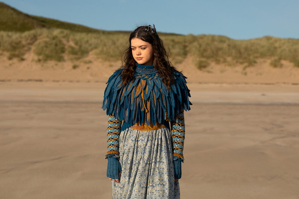 The Raven Capelet patterncard kit design by Alice Starmore from the House of Feathers collection.