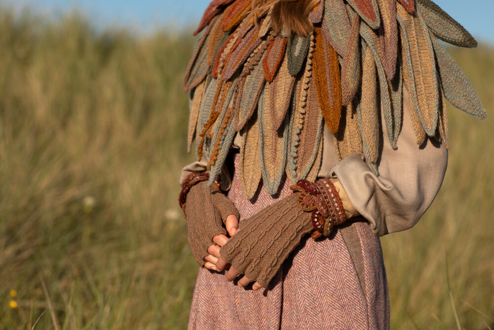 The Raven Capelet patterncard kit design by Alice Starmore from the House of Feathers collection.