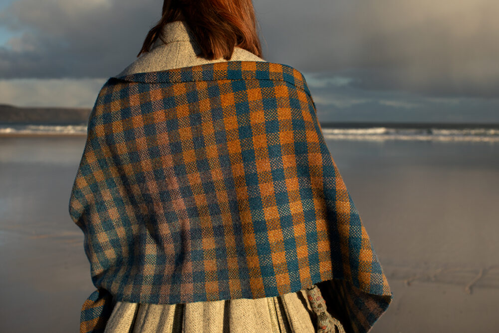 Ruabhal Hat Set and Oiseabhal Woven wrap patterncard kits by Alice Starmore in Hebridean 2 Ply