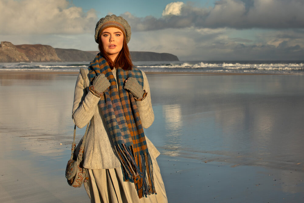 Ruabhal Hat Set and Oiseabhal Woven wrap patterncard kits by Alice Starmore in Hebridean 2 Ply