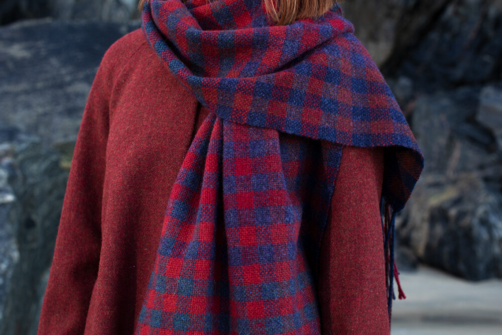 Oiseabhal wrap and Ruabhal gloves patterncard kit designs and Hat from Creative Course 1 by Alice Starmore in Hebridean 2 Ply