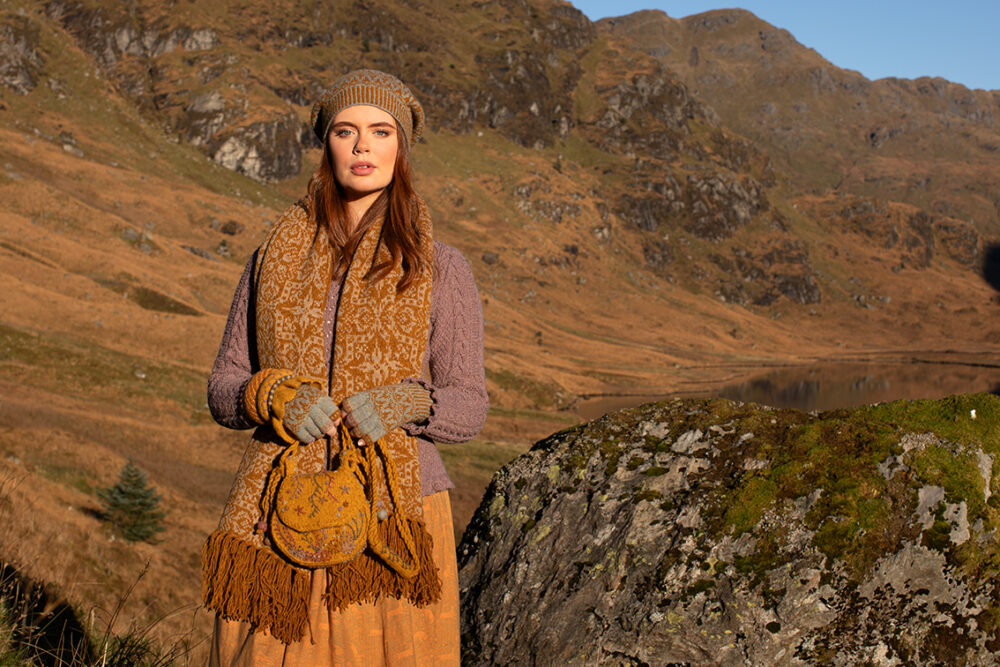 Creative Course 3, hand knitting, felting and embroidery by Alice Starmore for Virtual Yarns