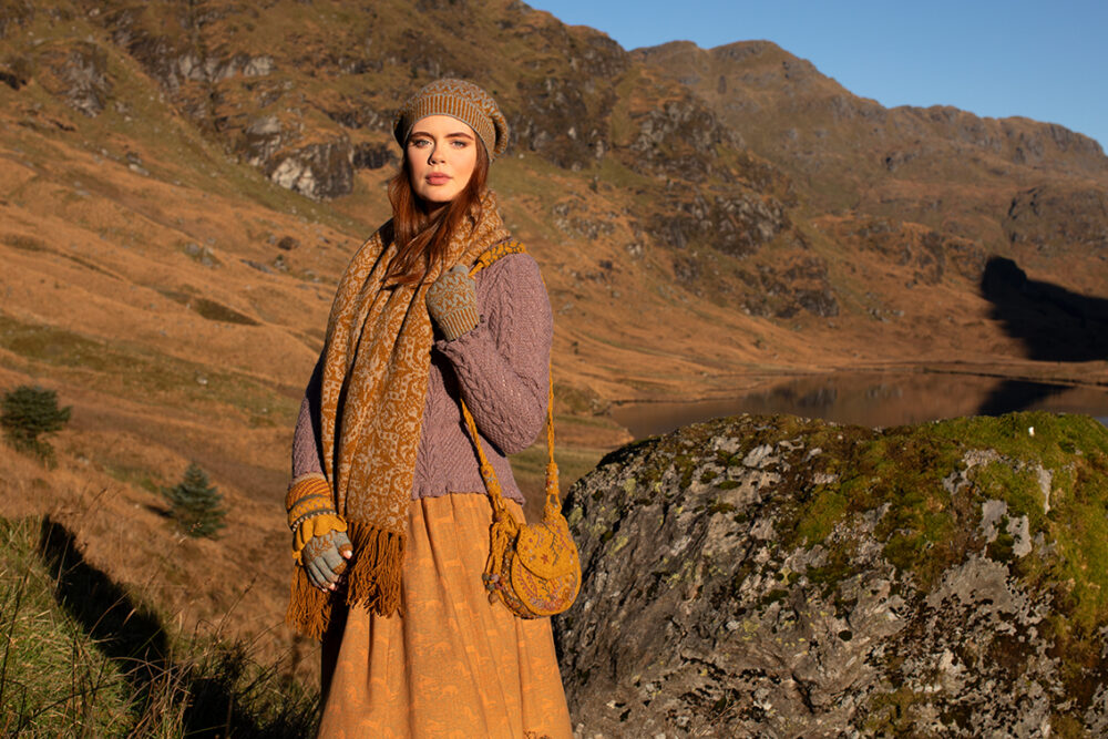 Creative Course 3, hand knitting, felting and embroidery by Alice Starmore for Virtual Yarns