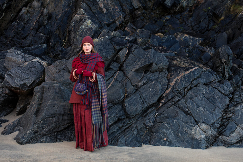 Creative Course 3, hand knitting, felting and embroidery by Alice Starmore for Virtual Yarns