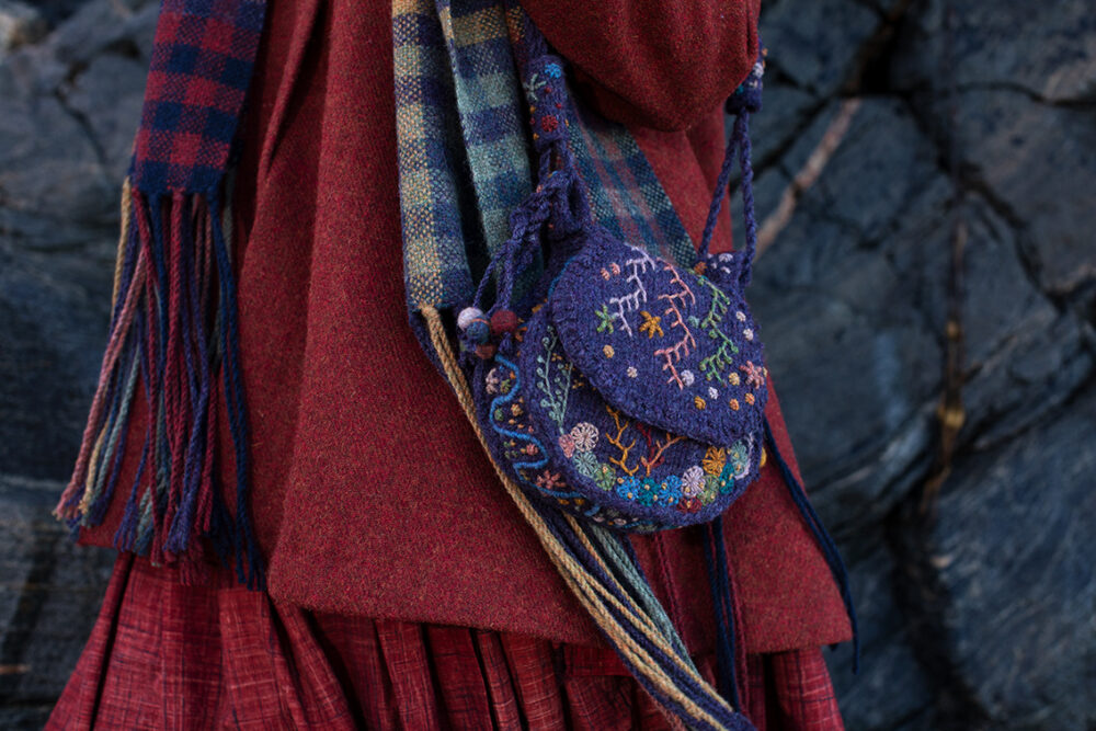 Creative Course 3, hand knitting, felting and embroidery by Alice Starmore for Virtual Yarns