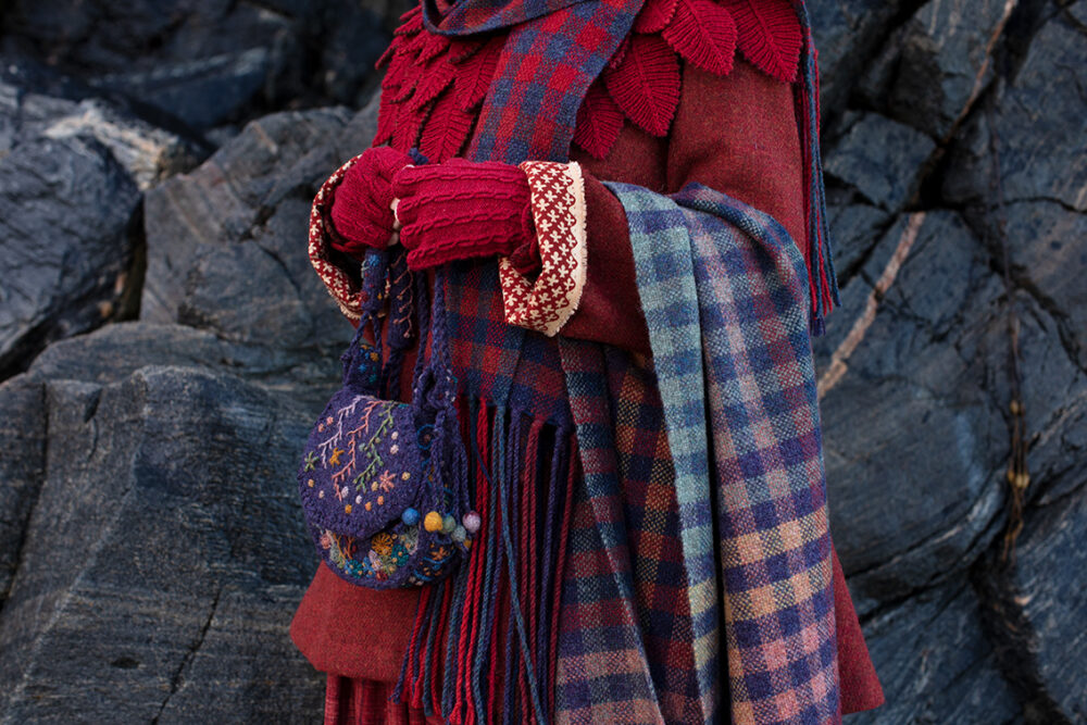Creative Course 3, hand knitting, felting and embroidery by Alice Starmore for Virtual Yarns