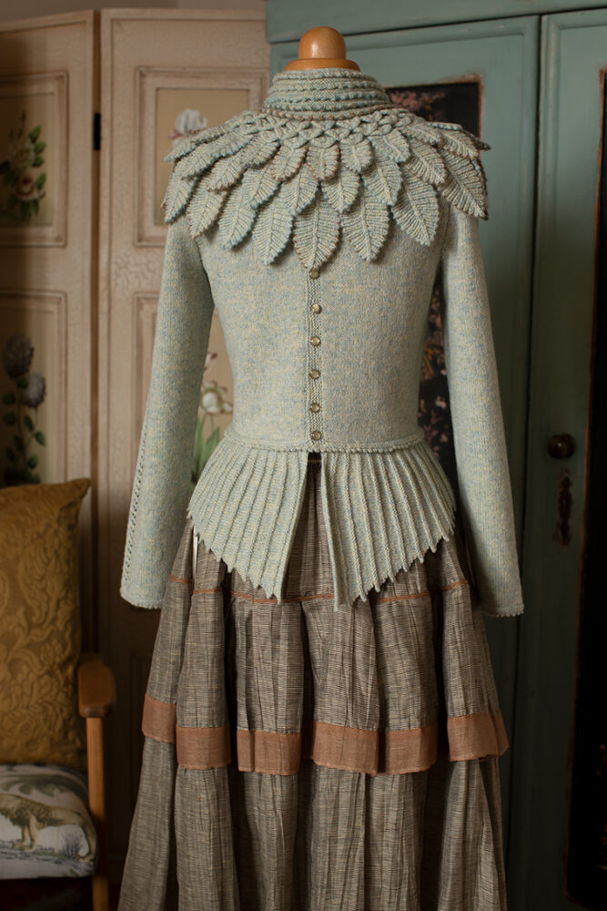 Virtual Yarns - Home of Alice Starmore Yarns and Designs