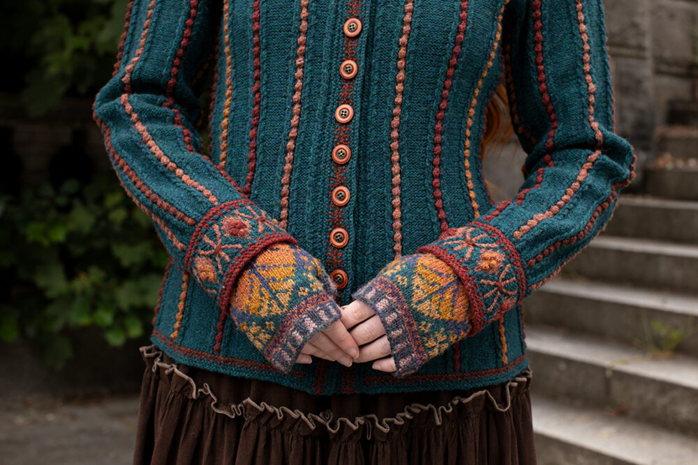 The Anne Boleyn design from the book Tudor Roses by Alice Starmore and the Oregon Autumn Hat Set patterncard kit design by Alice Starmore in Hebridean 2 Ply