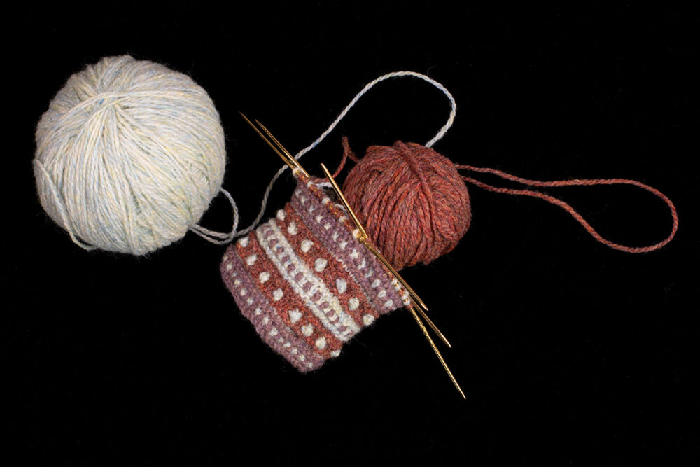 Briodag Patterncard Kit by Alice Starmore in Hebridean 2 Ply