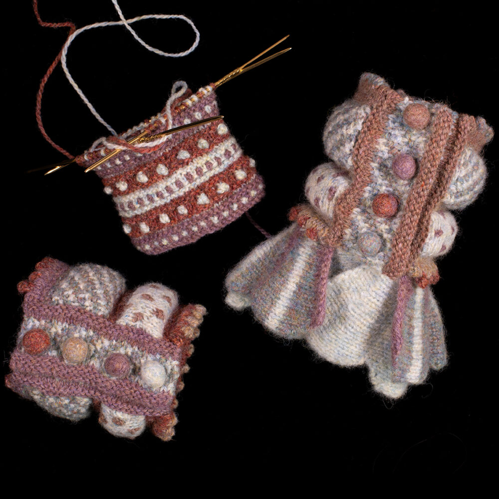 Briodag Patterncard Kit by Alice Starmore in Hebridean 2 Ply