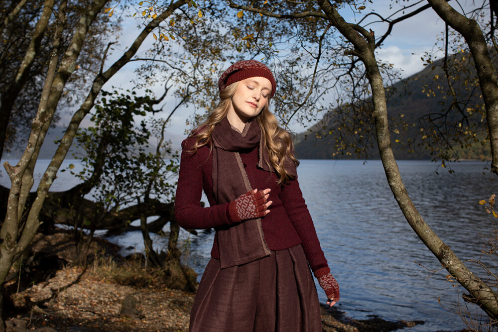 Casseopia Hat Set patterncard kit design by Alice Starmore in Hebridean 2 Ply yarn