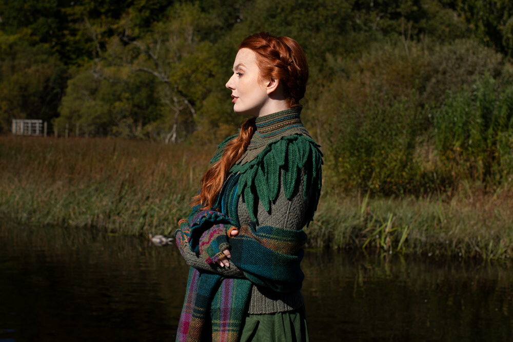 Lapwing Collar patterncard knitwear design by Alice Starmore in pure wool Hebridean 2 Ply hand knitting yarn