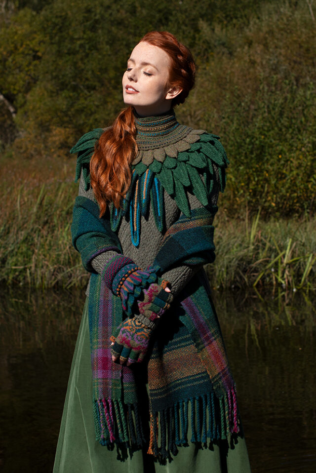 Lapwing Collar patterncard knitwear design by Alice Starmore in pure wool Hebridean 2 Ply hand knitting yarn