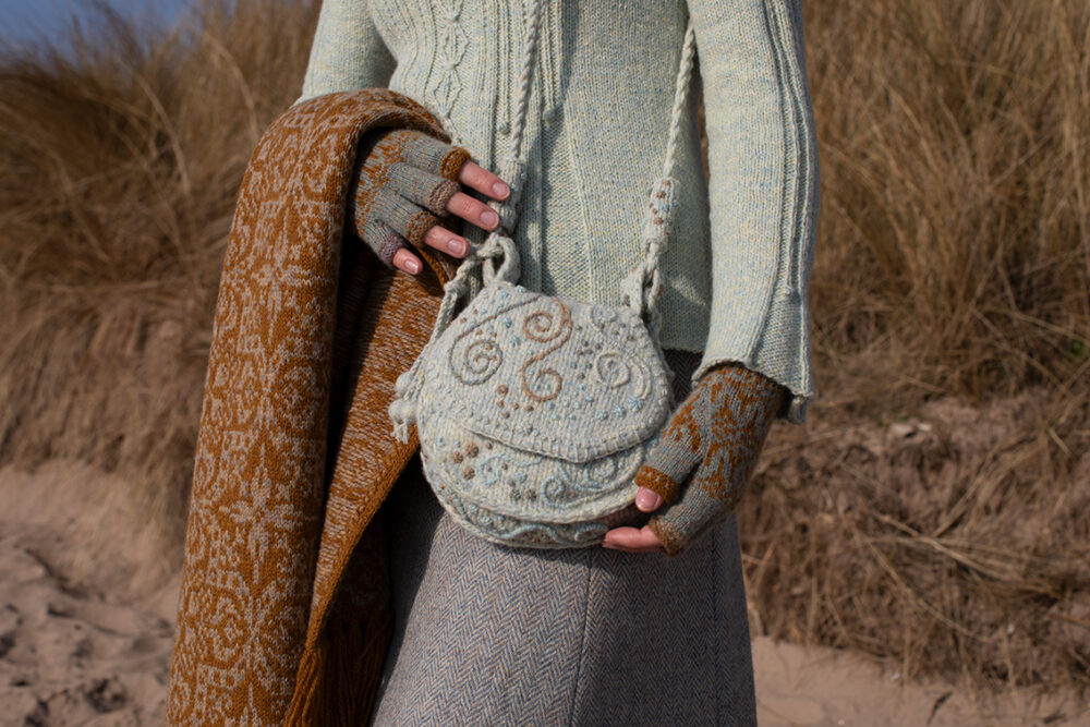 Virtual Yarns - Home of Alice Starmore Yarns and Designs