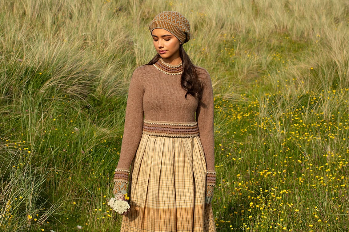 The Otter pullover and Hirta Hat Set patterncard kit designs by Alice and Jade Starmore in Hebridean 2 Ply The Otter pullover and Hirta Hat Set patterncard kit designs by Alice and Jade Starmore in Hebridean 2 Ply