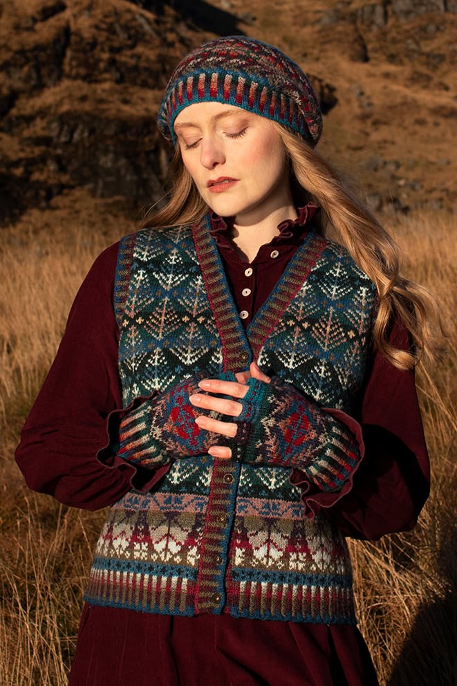 Oregon Spring Vest | Virtual Yarns | Alice Starmore Yarns & Designs