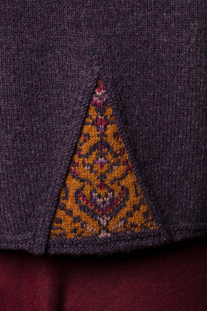 Kimberley patterncard kit design by Jade Starmore and the Mary Tudor gloves patterncard kit design by Alice Starmore knitted in Hebridean 2 Ply